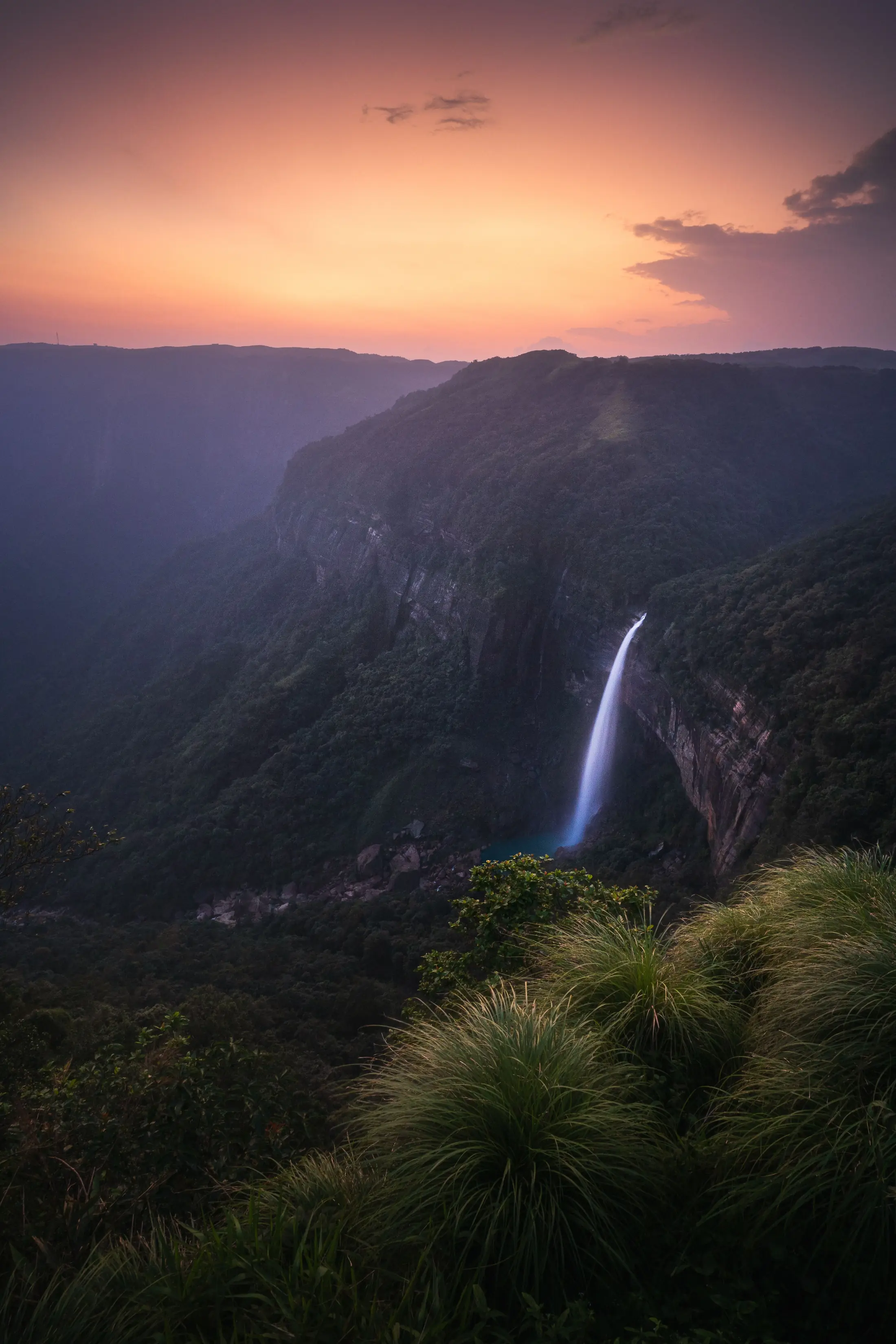 Nohkalikai Falls, Meghalaya