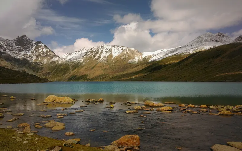 Kashmir Great Lakes Trek: Gangabal Lake
