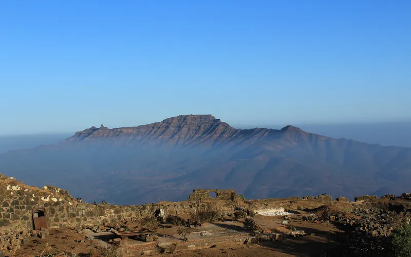 Rajgad to Torna Trek: Torna fort view from Rajgad