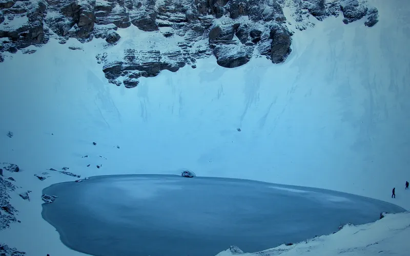 Roopkund Trek: A mysterious lake